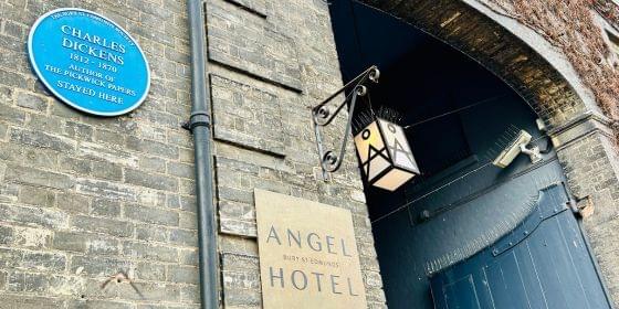 Dickens plaque at The Angel 560x280