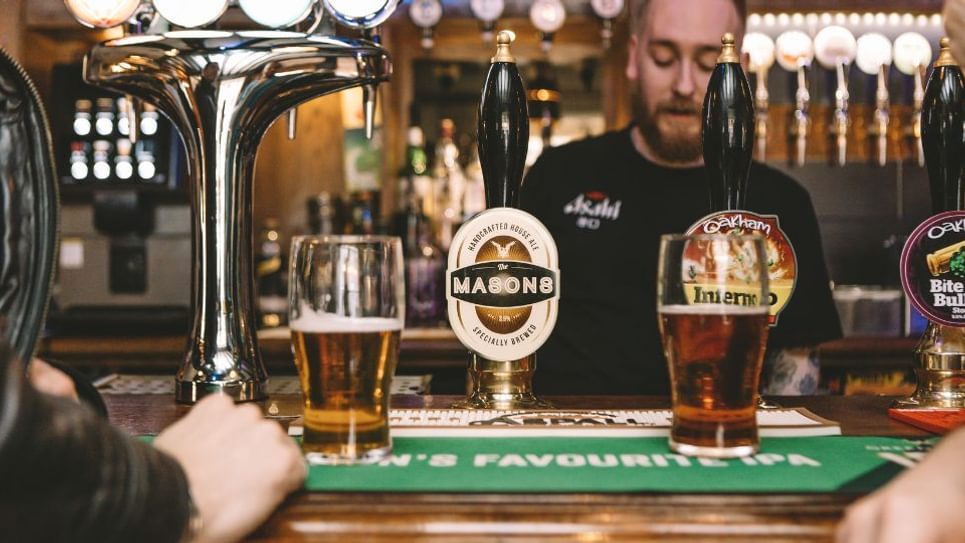 Masons Arms Emily Fae 965x540