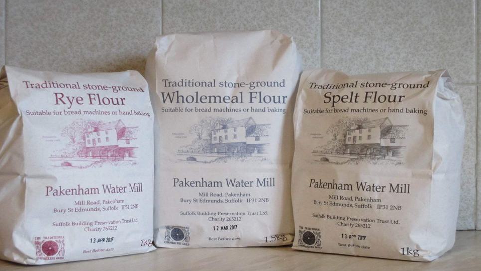 Pakenham Water Mill Flour 965x540