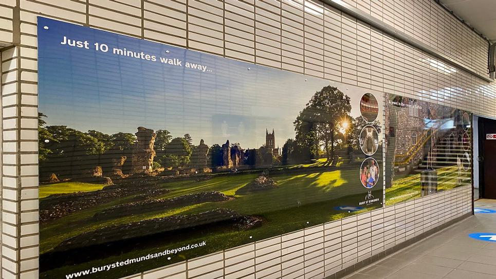 Photo Boards Train Station 965x540