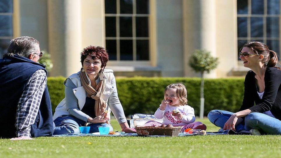 Picnic at The ickworth 965x540