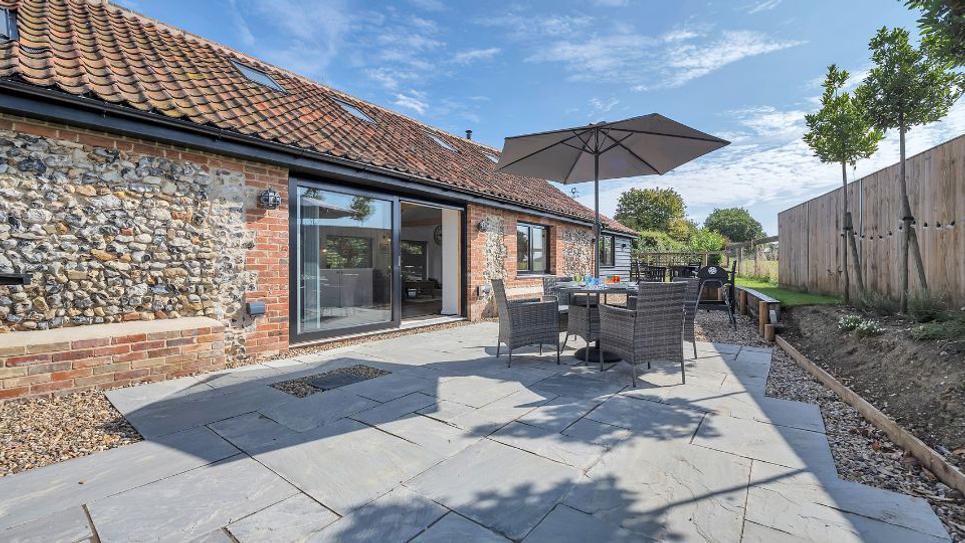 Quays Lodge self catering 965x540