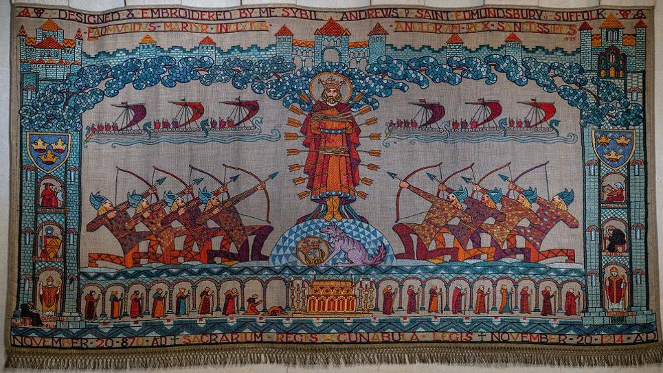Sybil Andrews tapestry 965x540