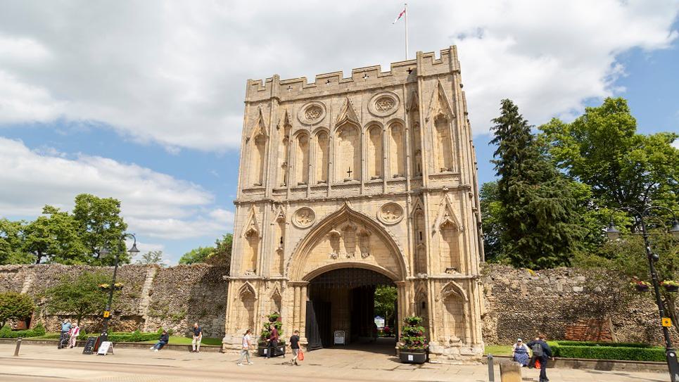 The Abbey Gate Bury St Edmunds Phil Morley 965x540