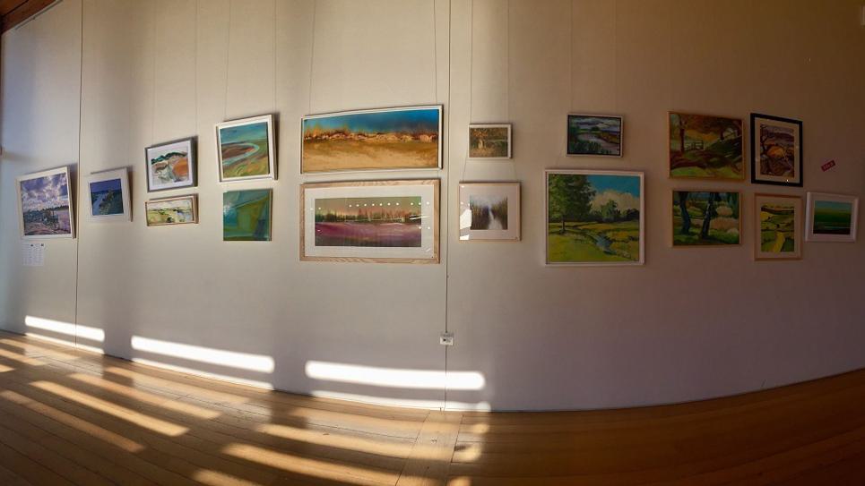 The Apex Gallery 965x540