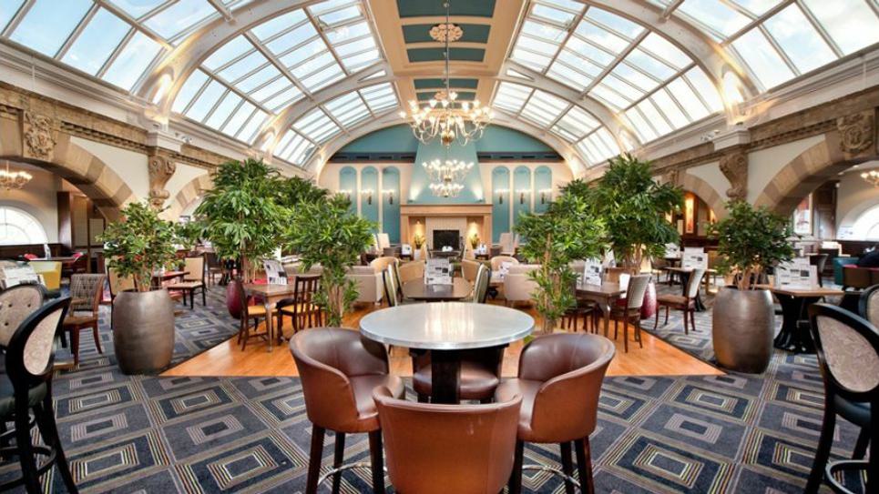 The Corn Exchange Wetherspoons interior 965x540