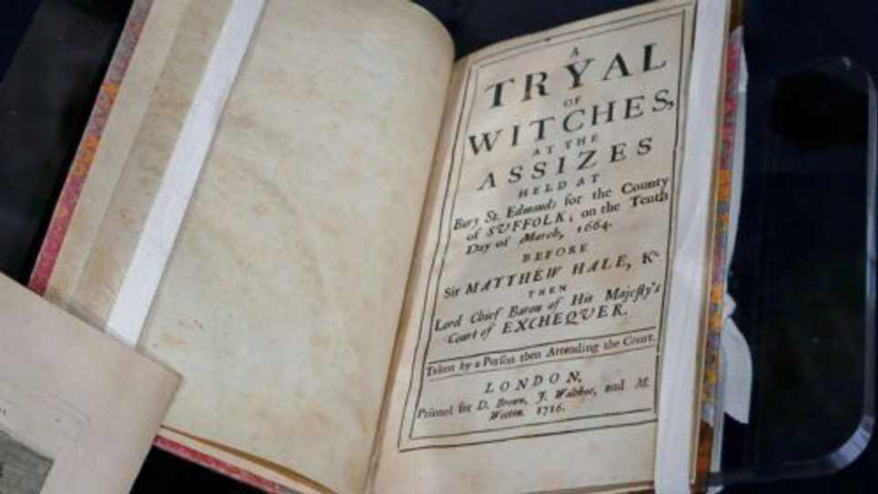 Tryal of Witches Book 560x280