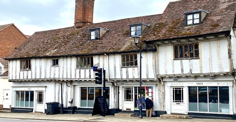 1921 exterior Sue Warren 750x390