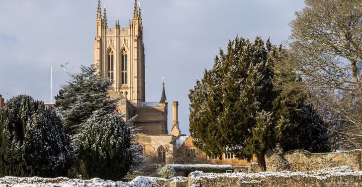 Abbey Ruins Snow Winter 1500x390