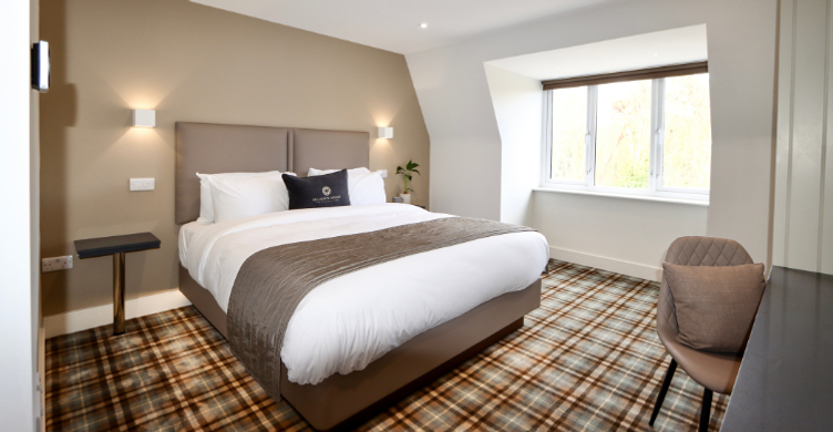 All Saints Bedroom 750 x 390