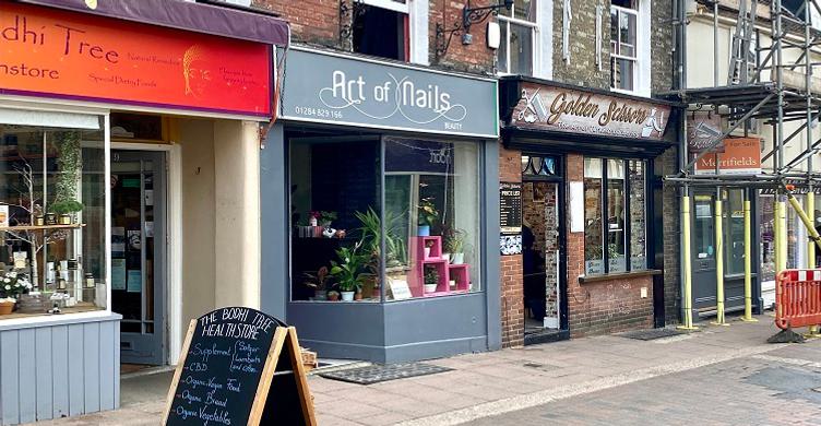 Art of Nails exterior Sue Warren 750x390