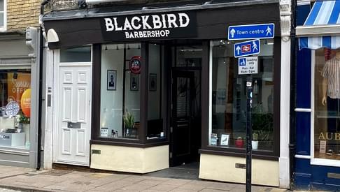 Blackbird Barnershop exterior Sue Warren 750x390
