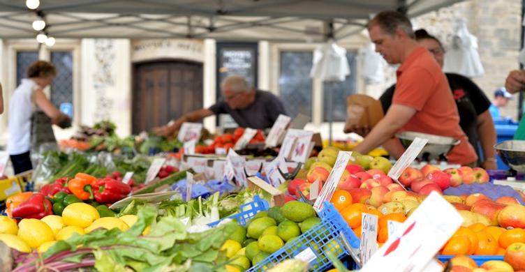 Bury St Edmunds Market Rebecca Austin 750x390