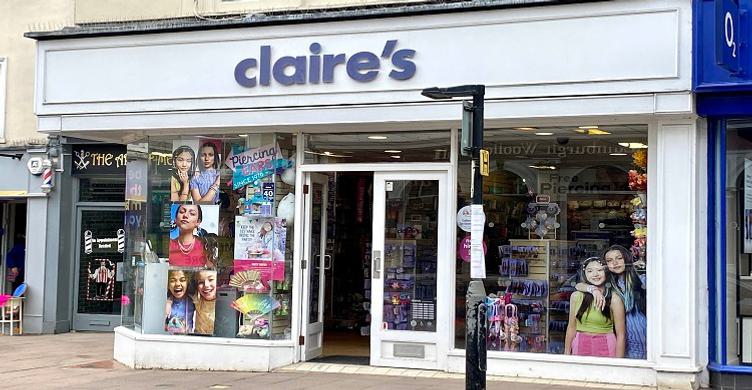 Claires exterior Sue Warren 750x390