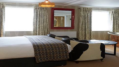 Contemporary Suite credit The Angel 1500x390