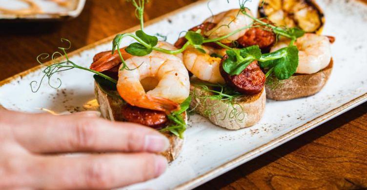 Dog and Patridge Inn food 750x390