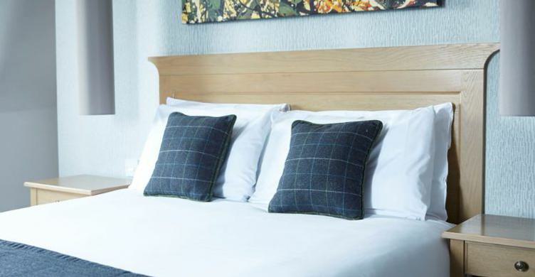 Dog and Patridge Inn rooms 750x390