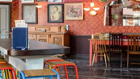 Edmundo Lounge interior 1500x390