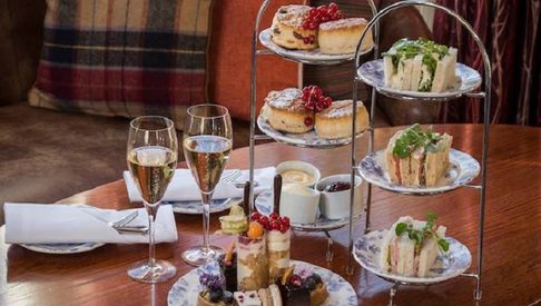 Festive Tea at Bedford Lodge Hotel Spa 750x390