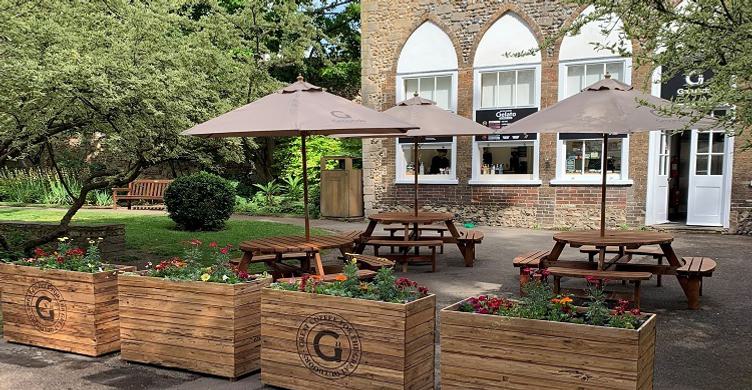 Grounds Cafe Melanie Lesser 2 750x390