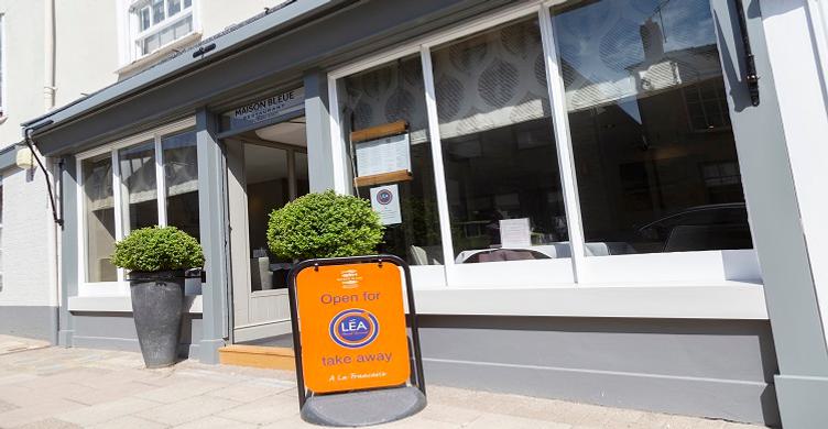 Maison Bleue exterior Phil Morley 750x390