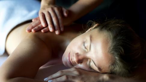 Massage at Weavers House Spa at the Swan at Lavenham Hotel image Temple Spa med