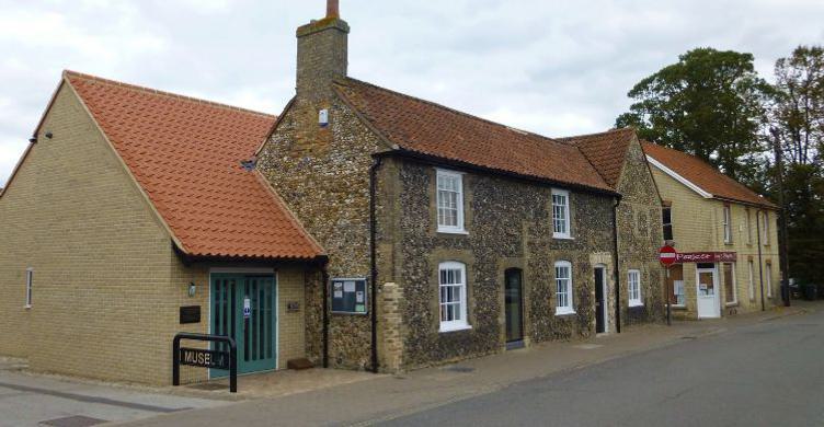 Mildenhall Museum exterior 750x390