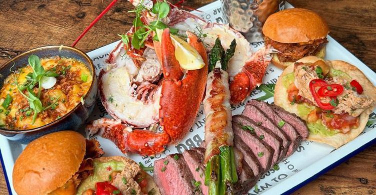 Queens Bar Grill Surf Turf 750x390