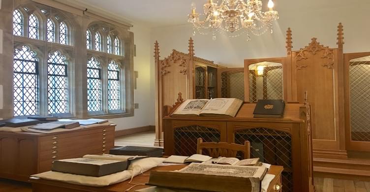 St Edmundsbury Cathedral Ancient Library Rebecca Austin 750x390