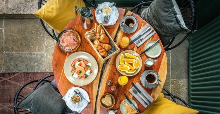 The Black Lion Long Melford food 750x390
