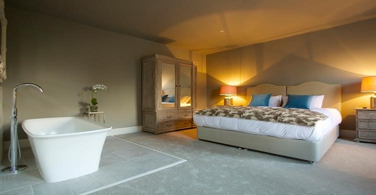The Northgate Hotel bedroom 750x390