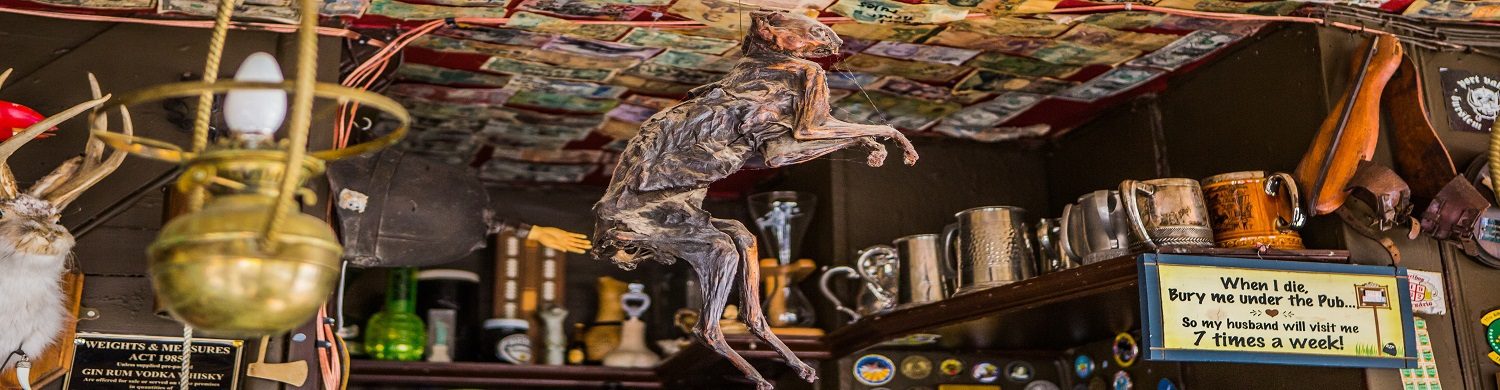 UK’s Smallest Pub Goes to Japan