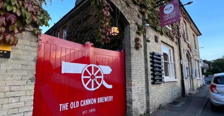 The Old Cannon Brewery exterior 750x390