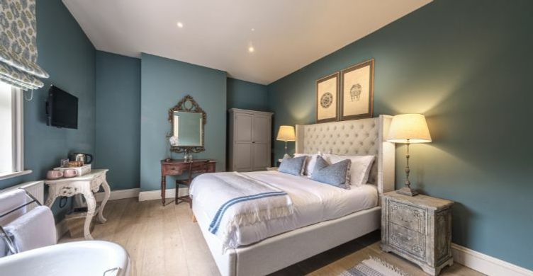 The Packhorse Inn Room
