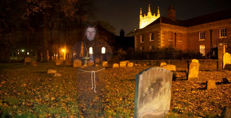 Ghost Walks Phil Morley 736x376