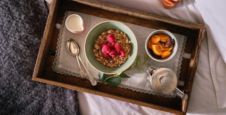 Bed and Breakfast Places to Stay 736x376