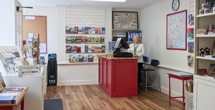 Tourist Information Point St Edmundsbury Cathedral St Edmundsbury Cathedral 736x376